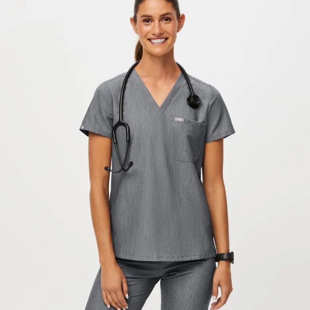 Figs Catarina one pocket scrub top